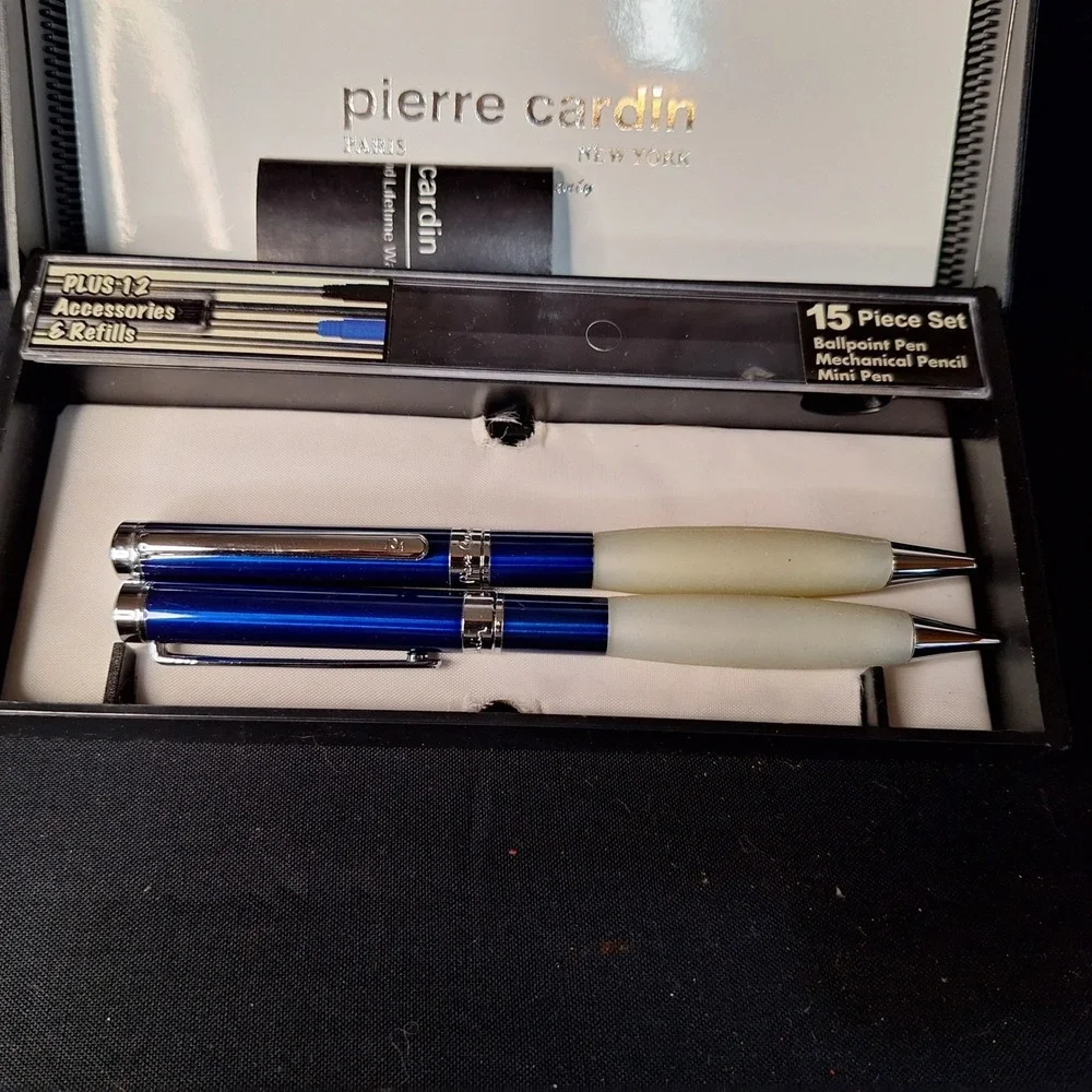Pierre‎ Cardin Ballpoint Pen and Mechanical Pencil Set Blue Silver with Case